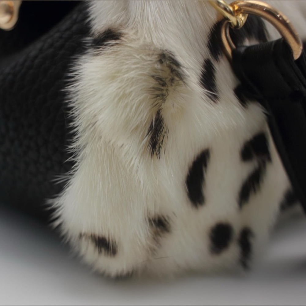 Leopard Print Genuine Mink Fur KISS-lock Handbag with Gold Chain - Picture 7 of 8
